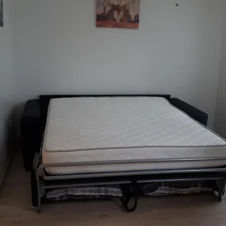 Le Charleston 3p 5 Minutes Parking Gratuit Terrasse Appartamento
